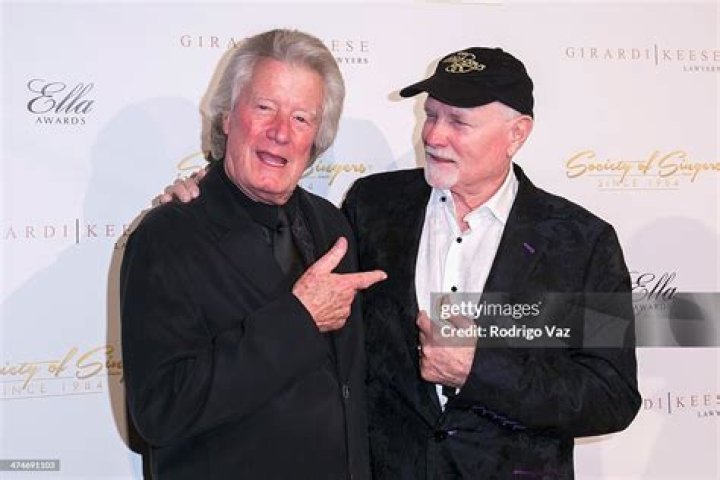21st Annual Ella Awards & Benefit Gala Honoring Mike Love - Arrivals
