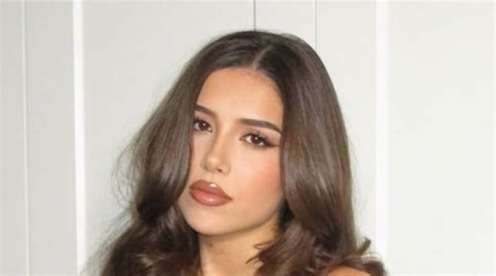 Amanda Diaz Height, Weight & Physical Appearance