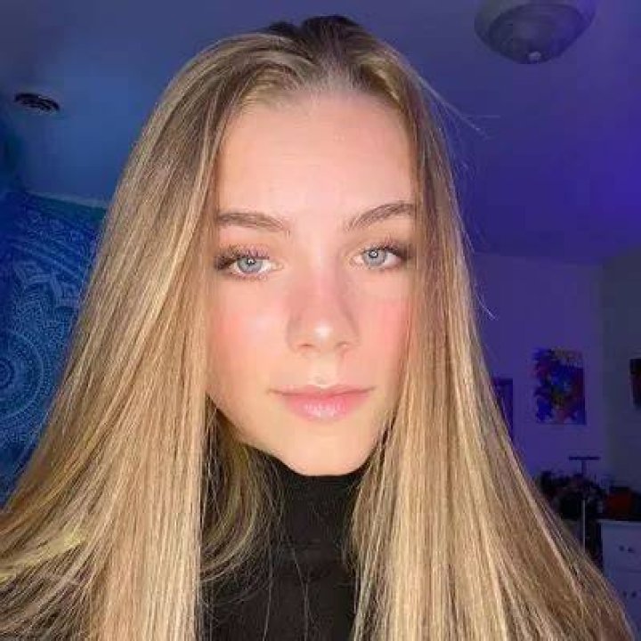 Anna Shumate Wiki & Bio
