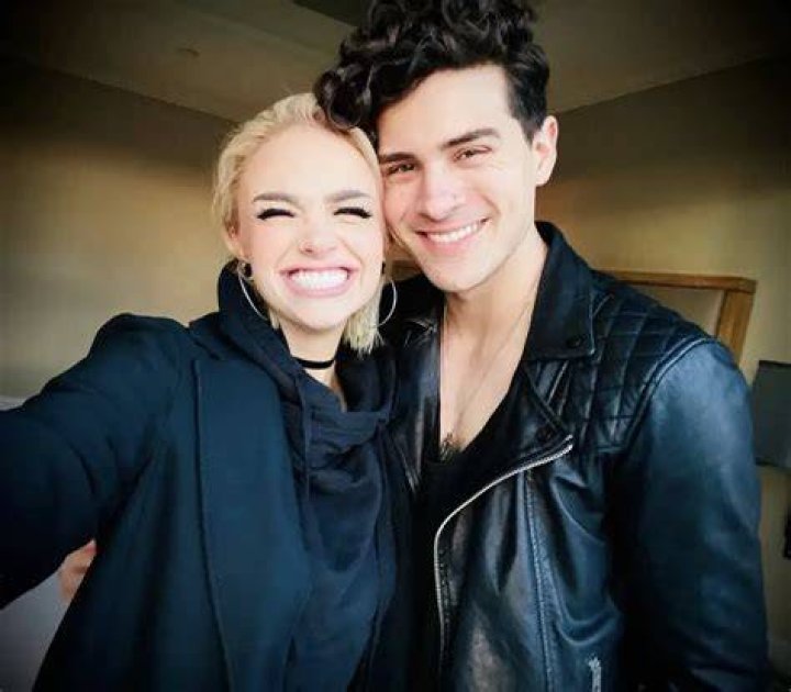 Anthony Padilla Personal Life, Girlfriend & Affairs