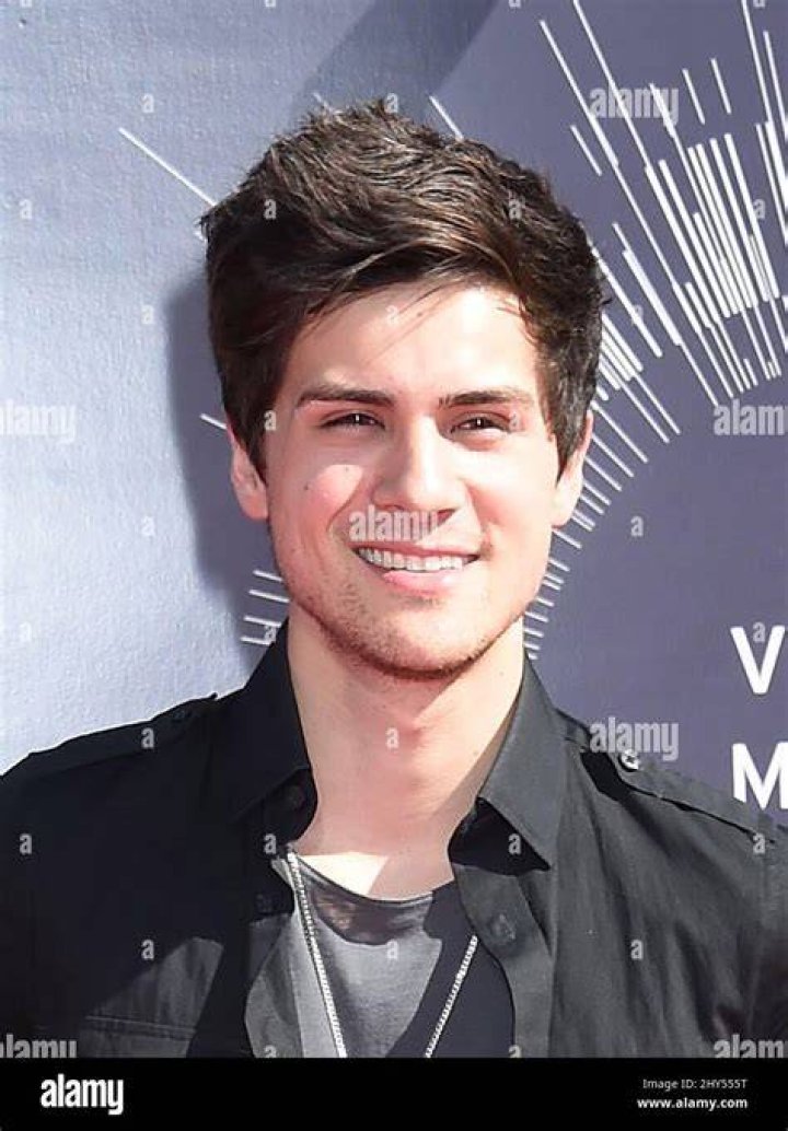 Anthony Padilla remained in a relationship with his ex-girlfriend Miel Bredouw