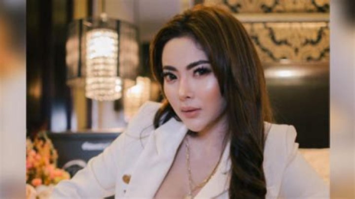 Ayu Aulia Height, Weight & Physical Appearance