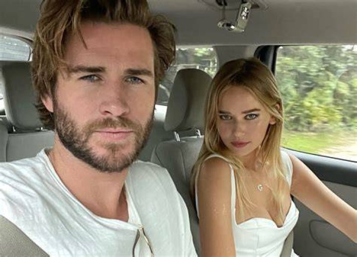 Brooks with Liam Hemsworth