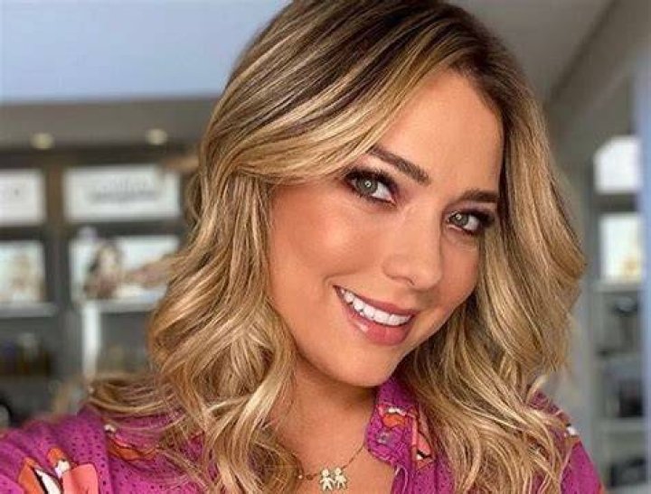 Carolina Dantas biography