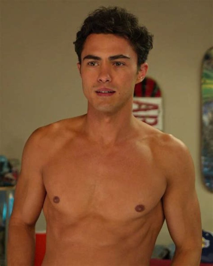 Darren Barnet appeared in Never Have I Ever series