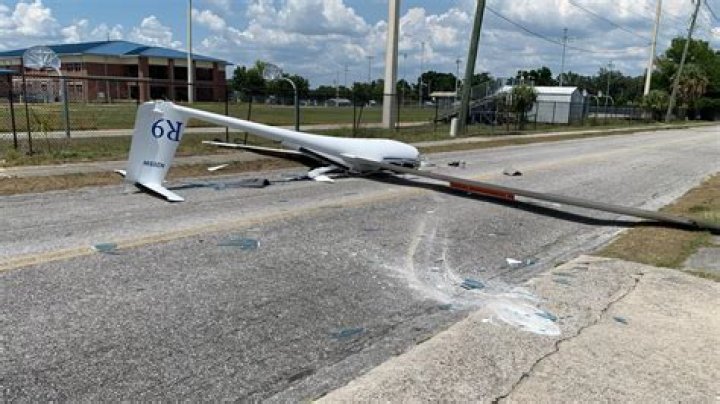 Death Pictures Crashing Glider