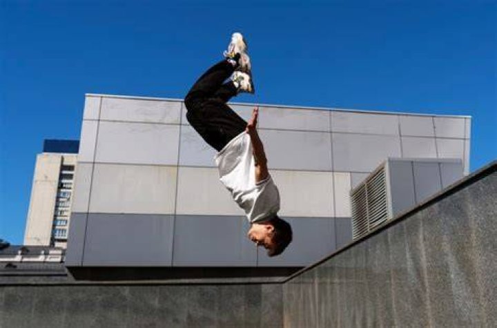 Death Pictures Parkour Flip