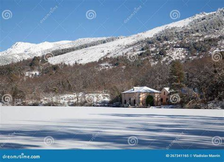 Fall Granja Sea Lake
