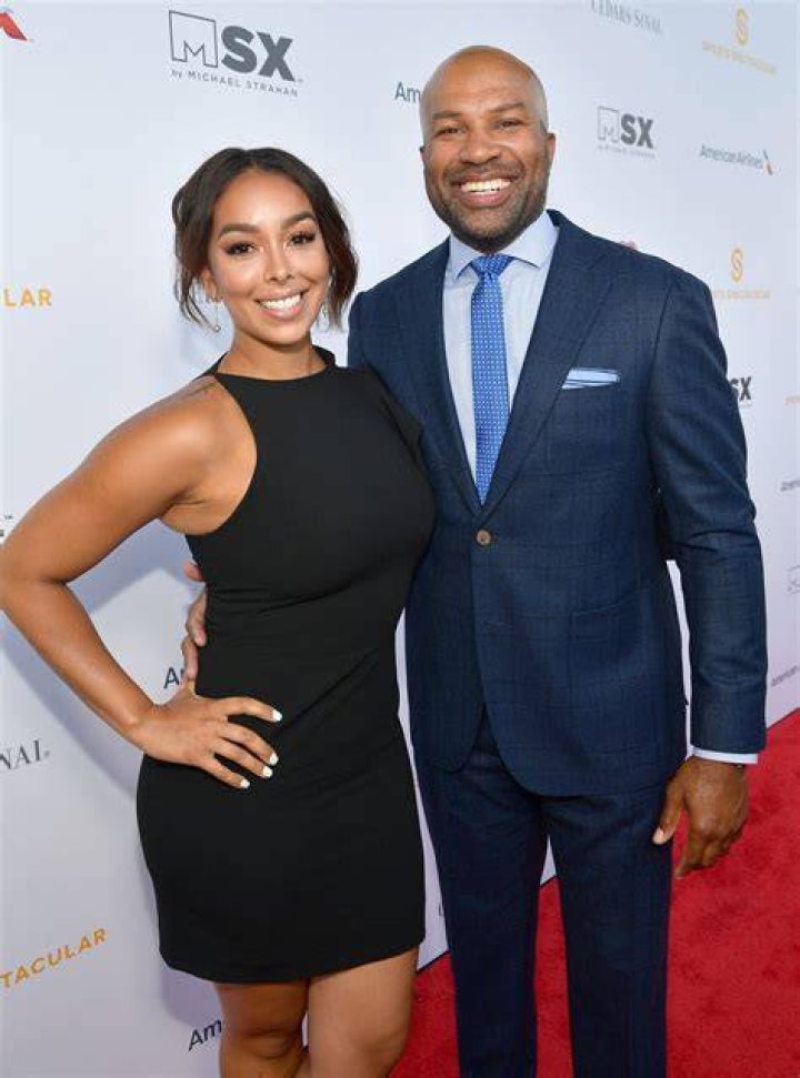 Gloria Govan height