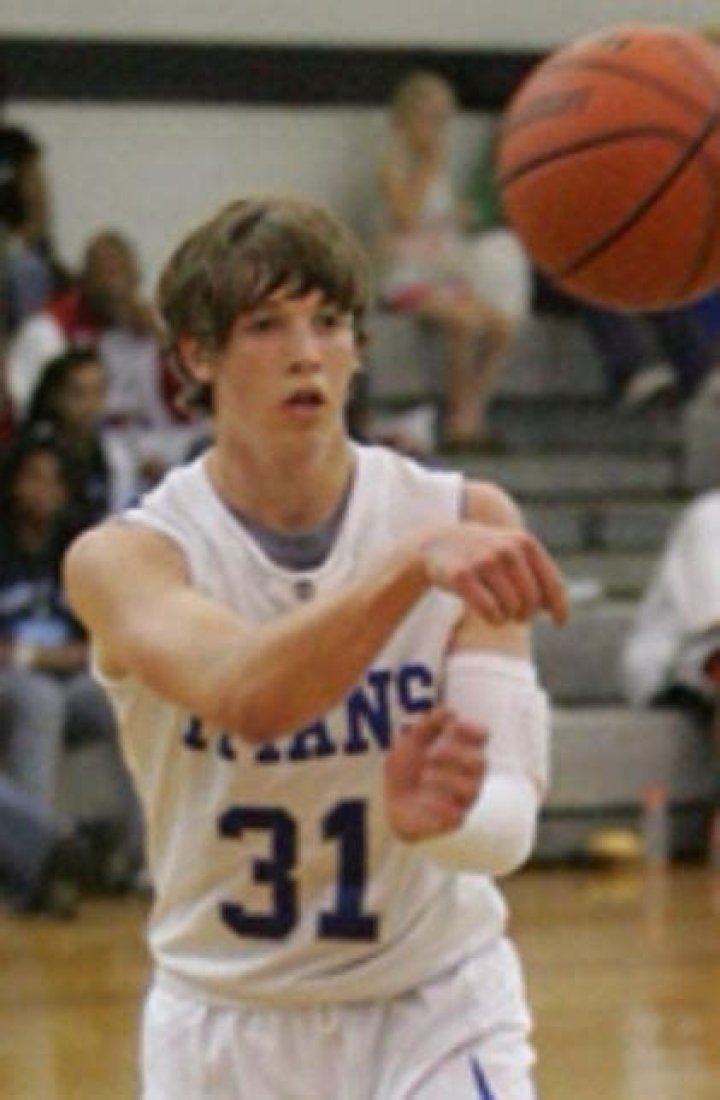 Grant Troutt basketball