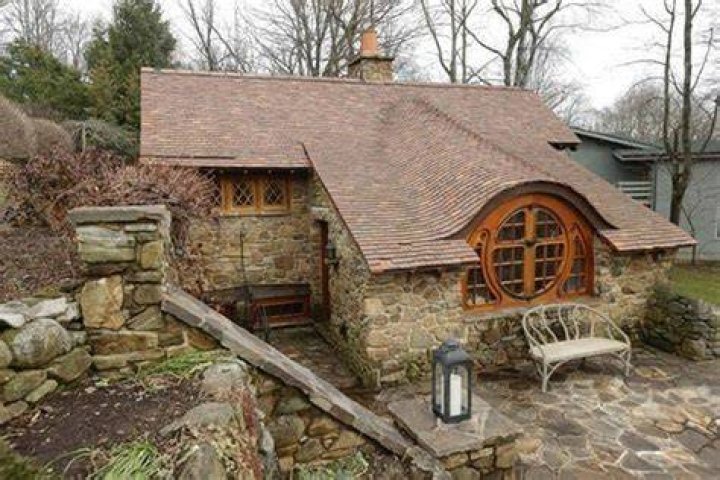 Hobbit Home Back Porch Bench