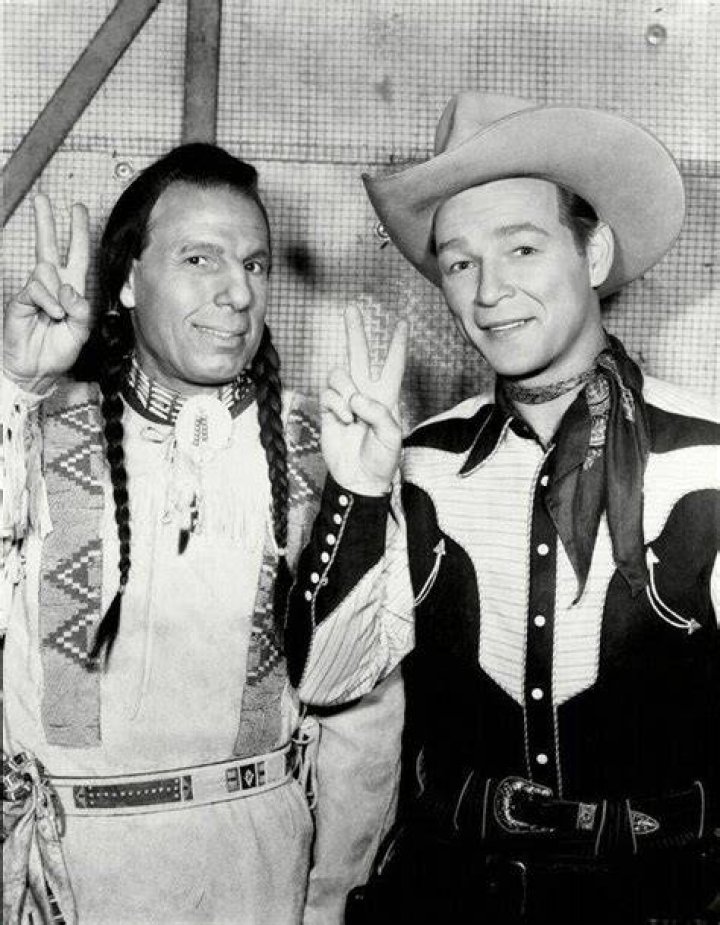 Iron Eyes Poses With Roy Rogers