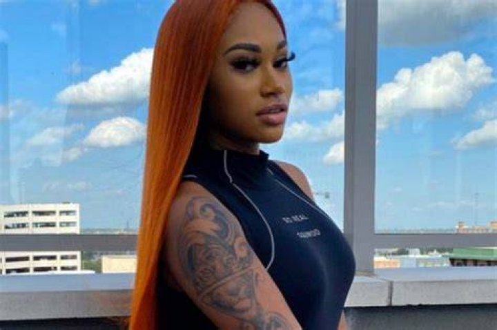Jania Meshell tattoos