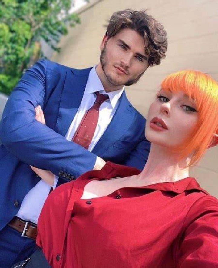 Jenna Lynn Meowri height