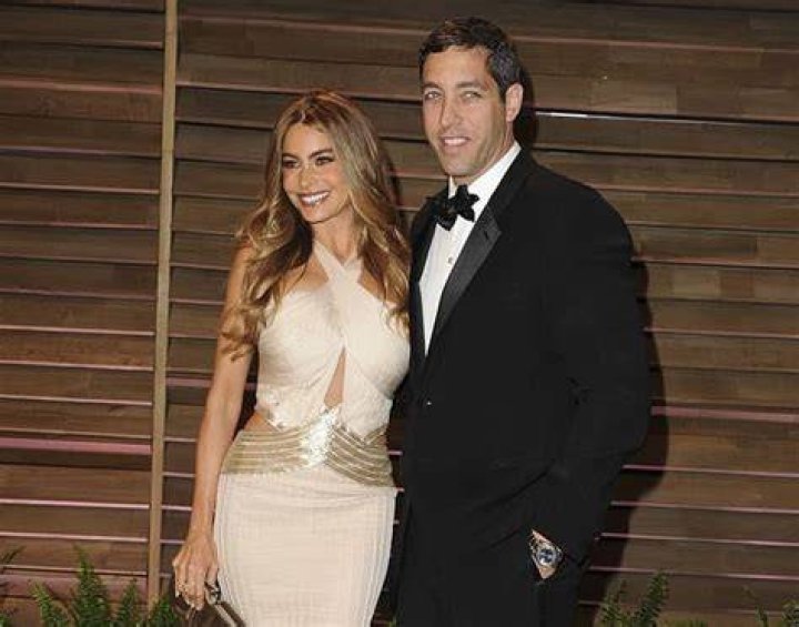 Joe Gonzalez and Sof&iacute;a Vergara