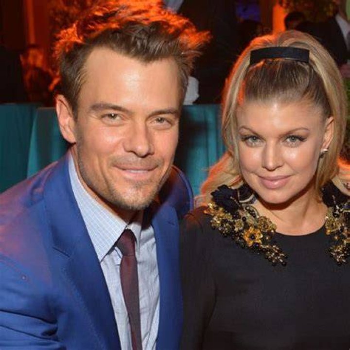 Josh duhamel fergie bikini waxes