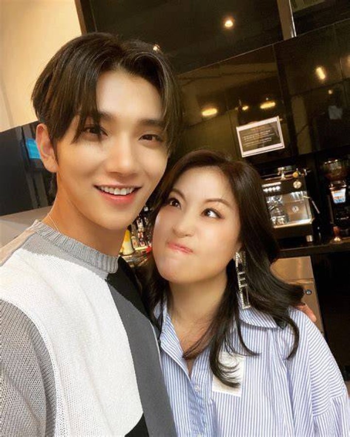Joshua Hong girlfriend