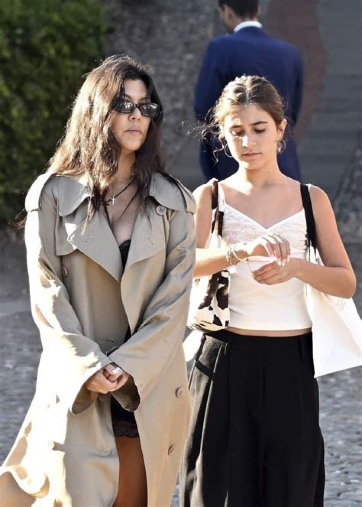 Kardashian-Jenners Take Italy! Inside Kourtney and Travis Barker&rsquo;s Wedding Weekend white_check_mark eyes raised_hands