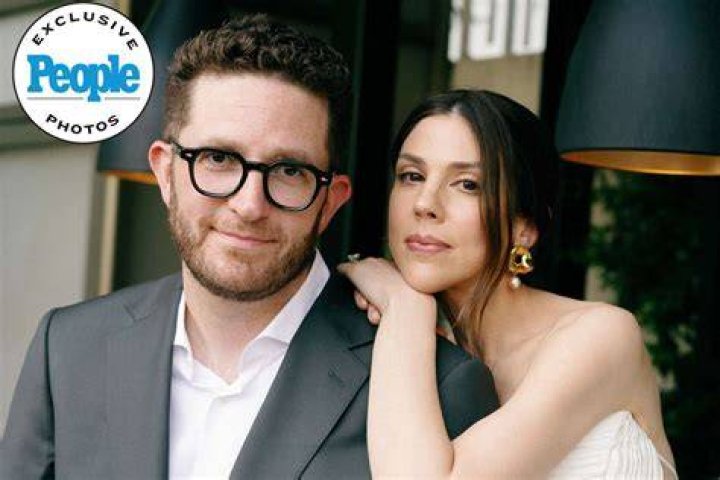 Kate Mansi love life