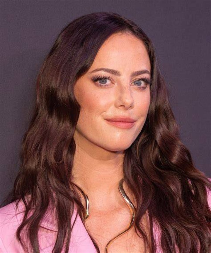 Kaya Corbridge Wikipedia, Biography, (Early Life & Education)