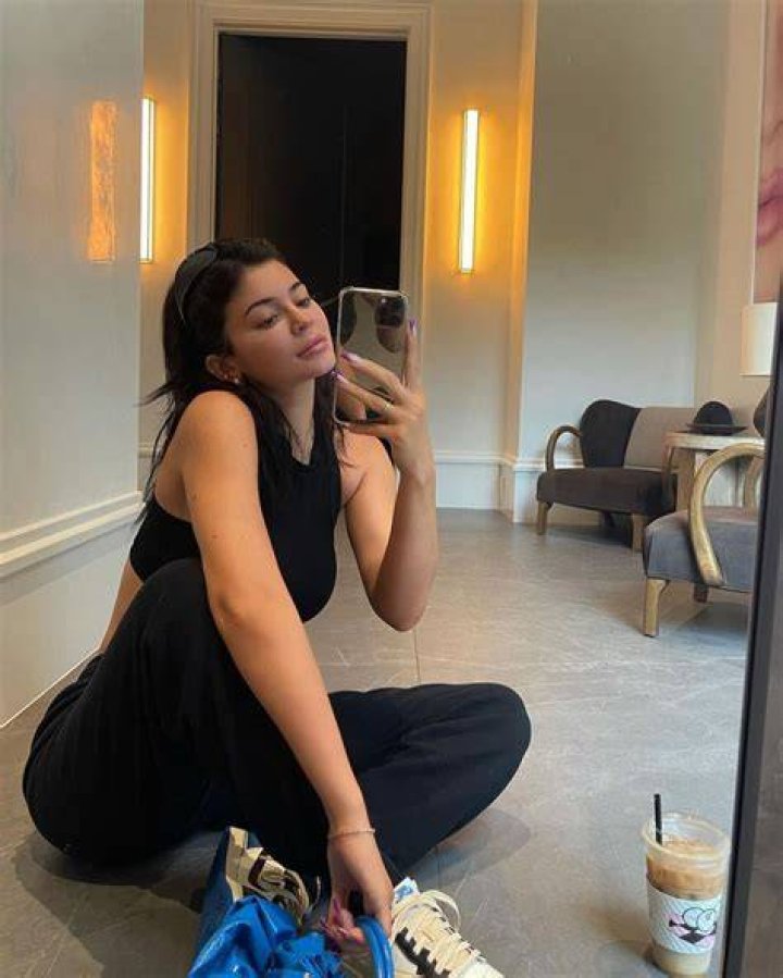 Kylie Jenner Mirror Selfie