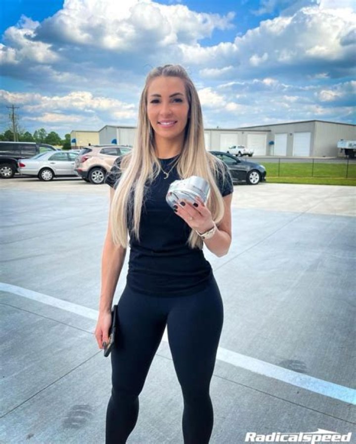 Lizzy Musi height
