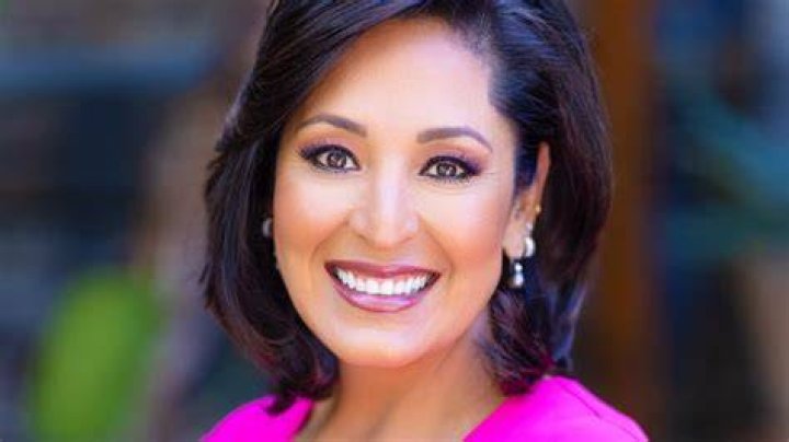 Lynette Romero is a well known tv personality, the famous face of the KTLA news network
