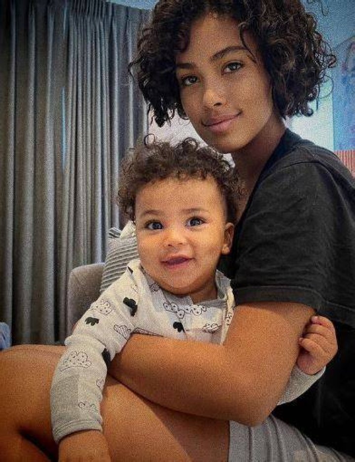 Miya with her daughter Zara