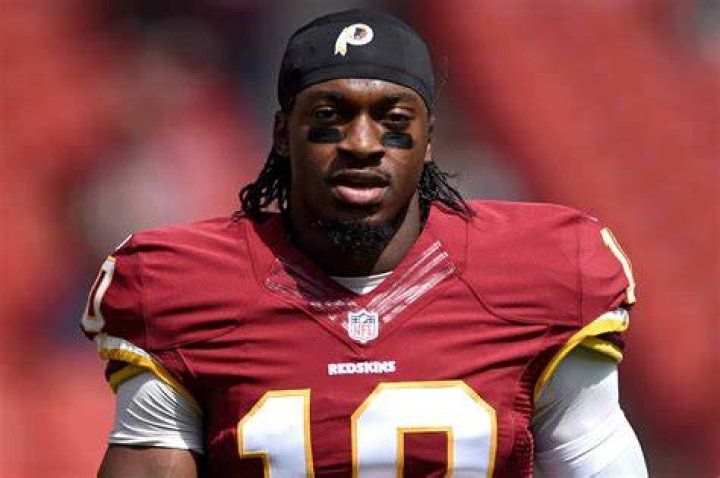 NFL Photos Flying RG3