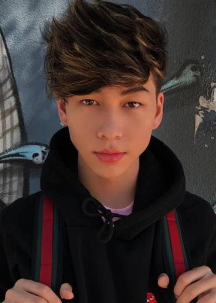 Oliver Moy Youtube channel