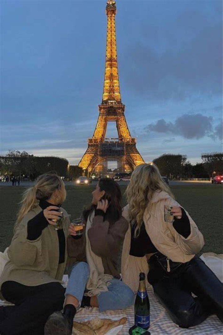Paris with her friends