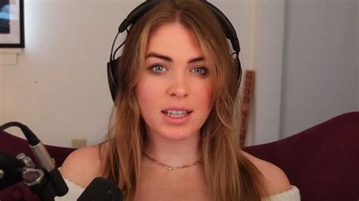 QTCinderella is an online streamer
