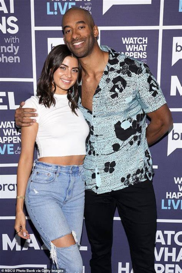 RACHAEL, MATT JAMES Split After Bachelor