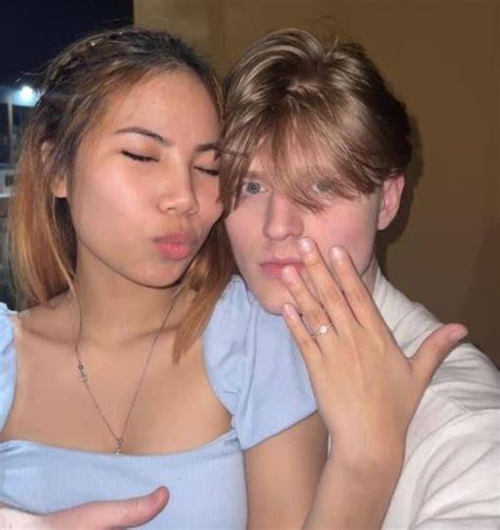 Reposposa got engaged to Paul Joshua Marsden