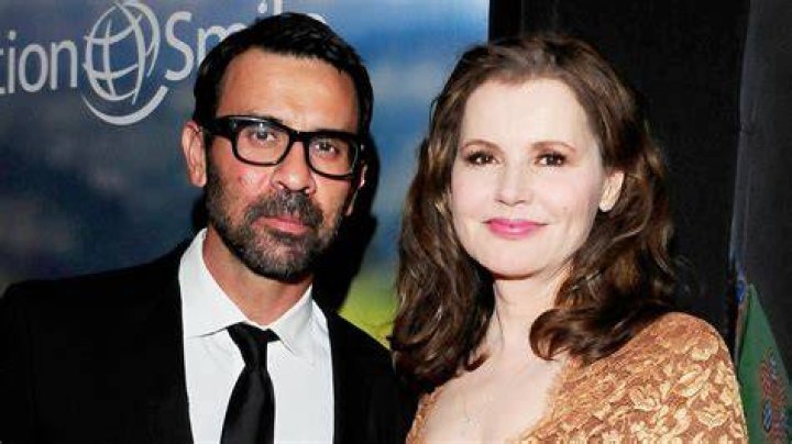 Reza Jarrahy is a Plastic Surgeon,