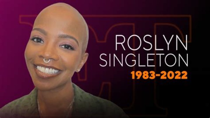 Roslyn Singleton height