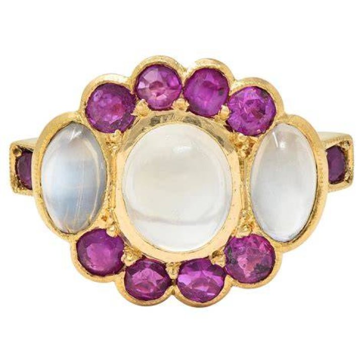 Ruby Moonstone bio
