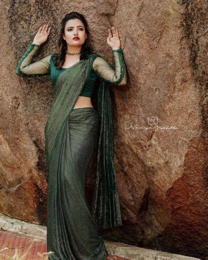 Siri Hanmanth net worth