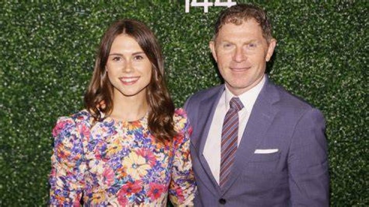 Sophie Flay and her dad Bobby Flay hosts a podcast called Always Hungry