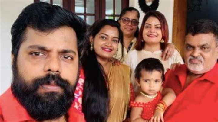Subi with her family