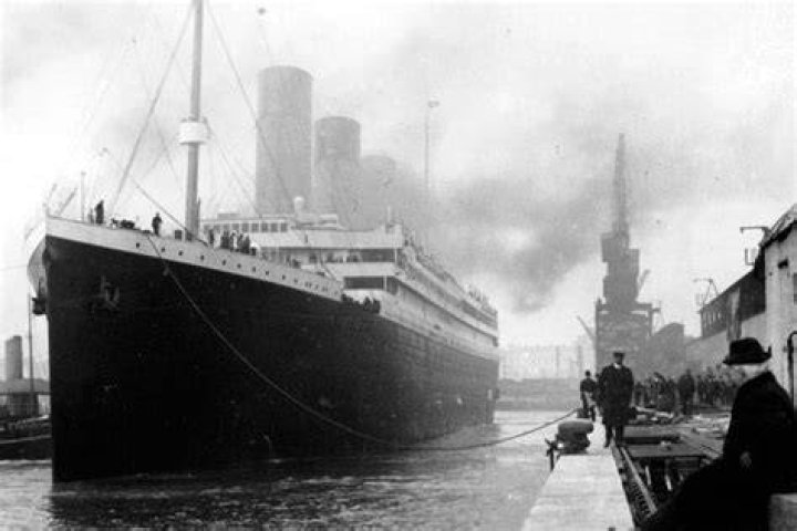 Titanic Departing Historical Photos